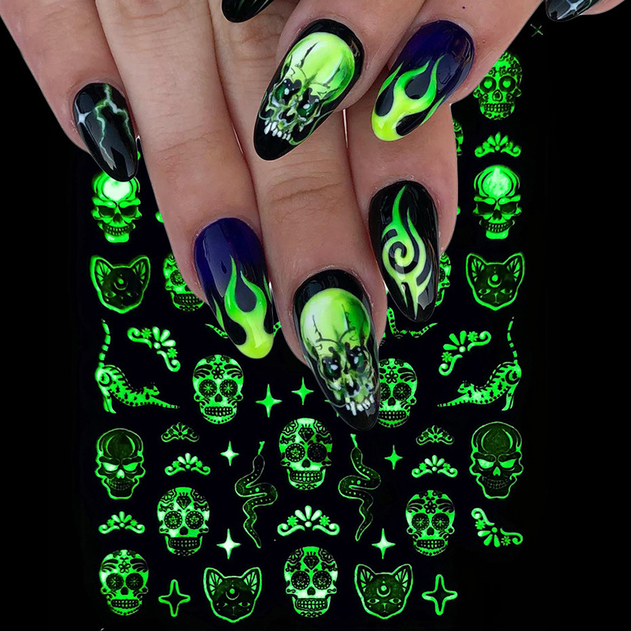 CY046-054 Luminous Halloween Sticker