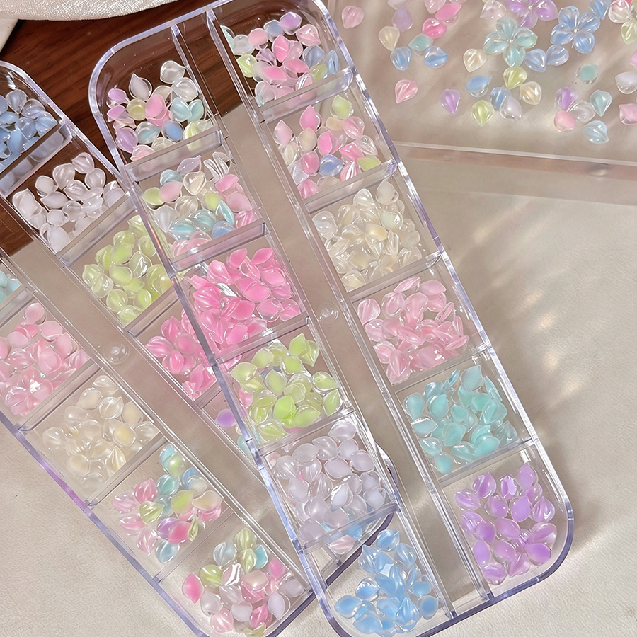 d309 12 grids transparent flower nail charms