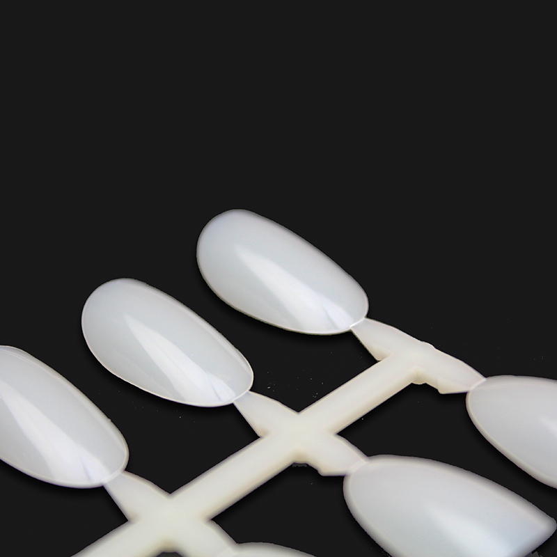 oval nail tips