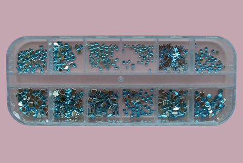RNAR-39 Light Blue Rhinestone Set
